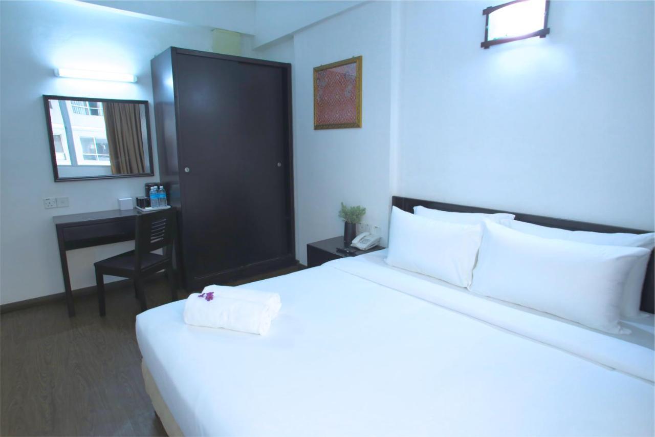 Hotel Pandan Джохор-Бару Экстерьер фото