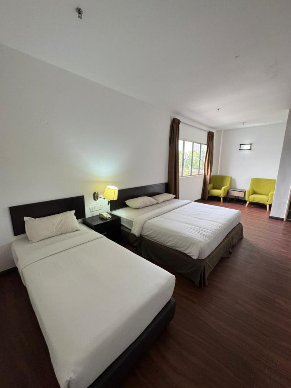 Hotel Pandan Джохор-Бару Экстерьер фото